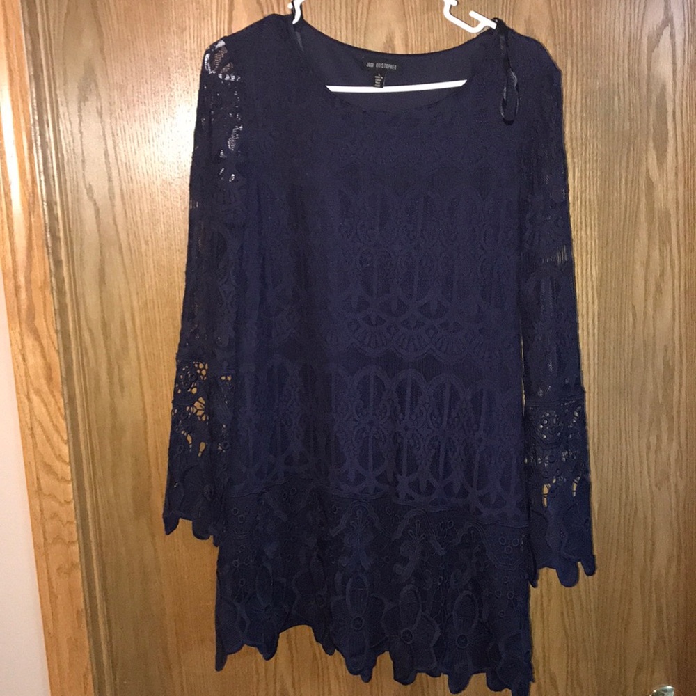 Women’s lace dress
